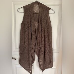 Baby Alpaca Sleeveless Cardigan